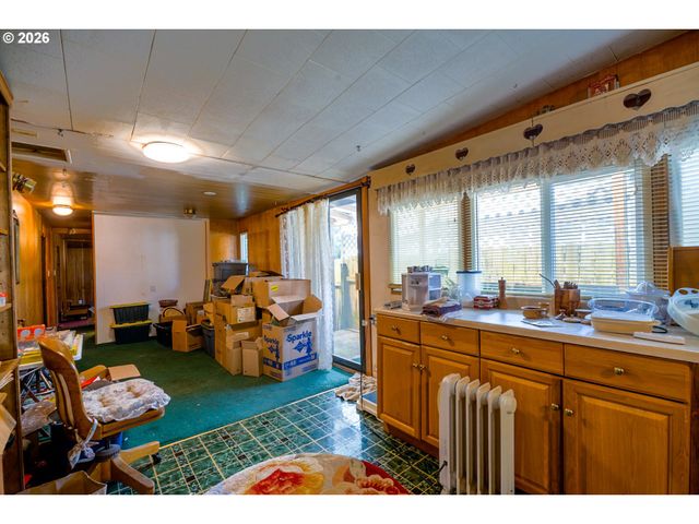 4665 W SILVERSANDS St, Tillamook, OR 97141