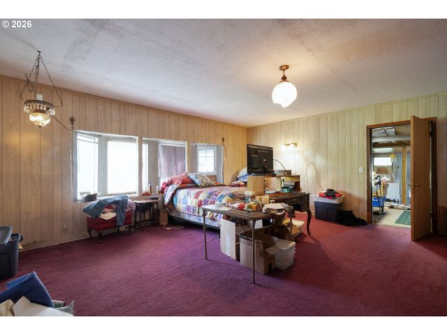 4665 W SILVERSANDS St, Tillamook, OR 97141