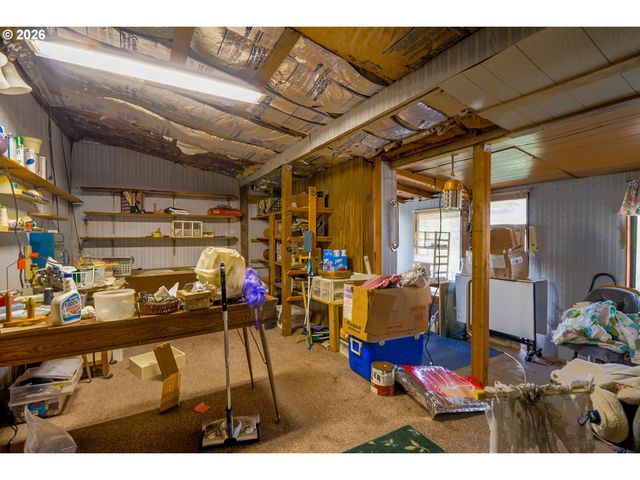4665 W SILVERSANDS St, Tillamook, OR 97141