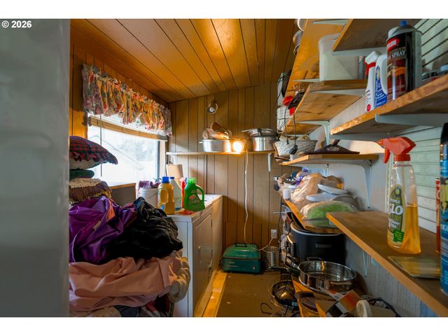 4665 W SILVERSANDS St, Tillamook, OR 97141