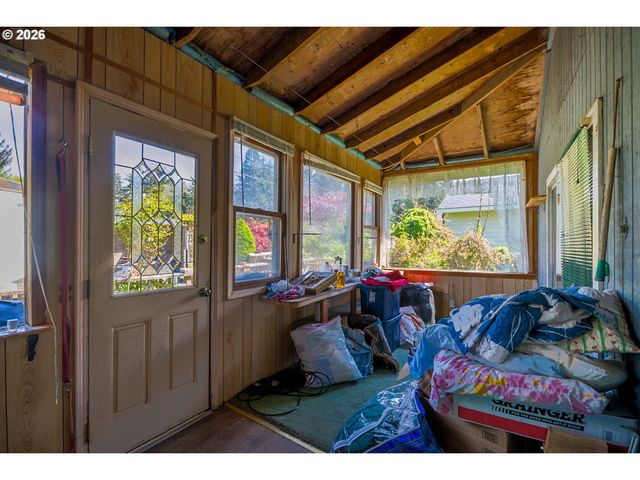 4665 W SILVERSANDS St, Tillamook, OR 97141