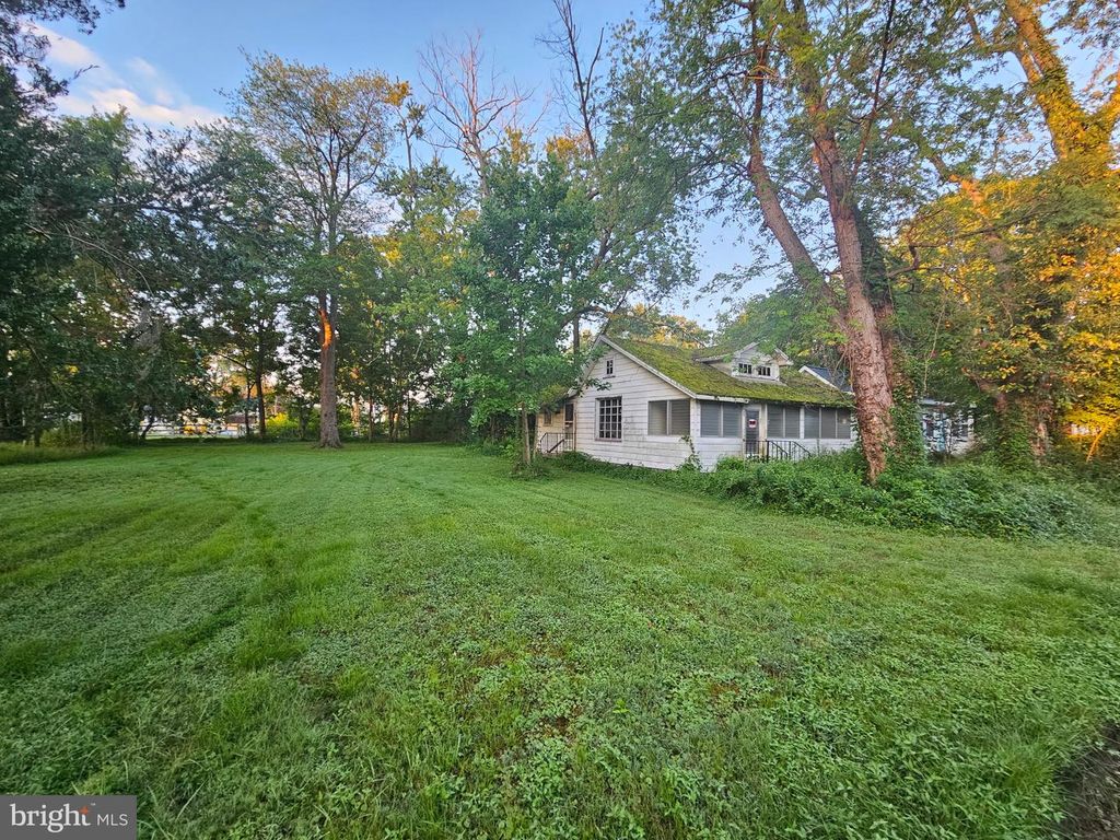 525 JAMES AVE, Tracys Landing, MD 20779