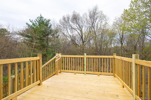 83 Weaver Road, Elizaville, NY 12523