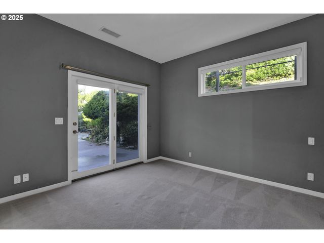 88765 SHORELINE Loop, Florence, OR 97439