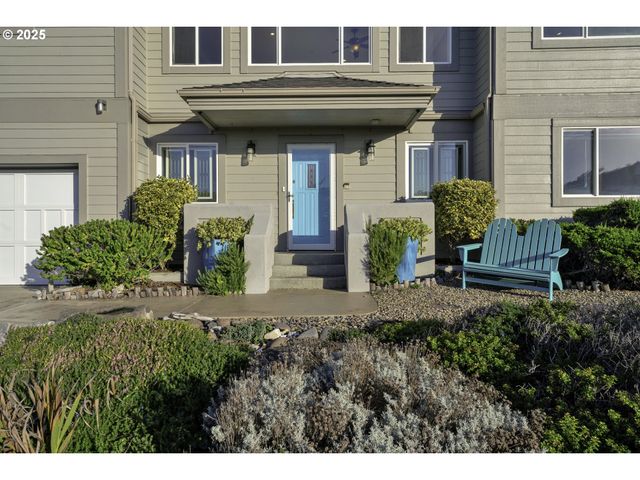 88765 SHORELINE Loop, Florence, OR 97439