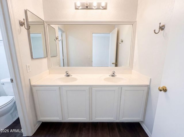 12421 W WINDROSE Drive, El Mirage, AZ 85335