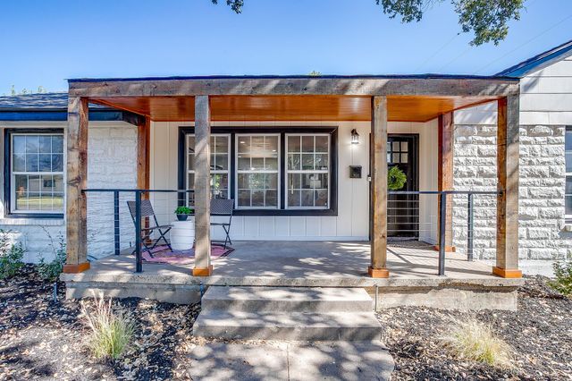 3504 Plymouth Avenue, Fort Worth, TX 76109