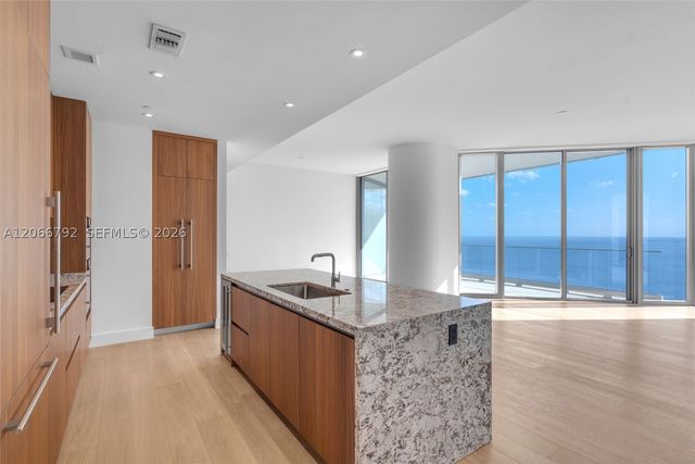 175 SE 25 RD 3003, Miami, FL 33129