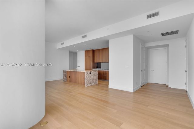 175 SE 25 RD 3003, Miami, FL 33129