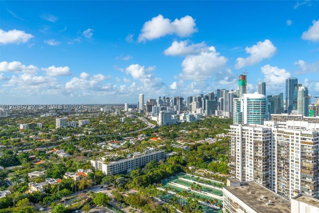 175 SE 25 RD 3003, Miami, FL 33129