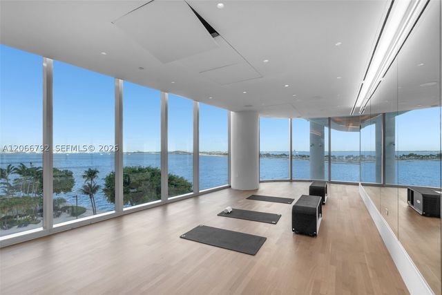 175 SE 25 RD 3003, Miami, FL 33129