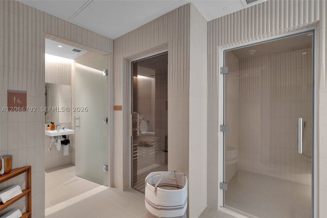 175 SE 25 RD 3003, Miami, FL 33129