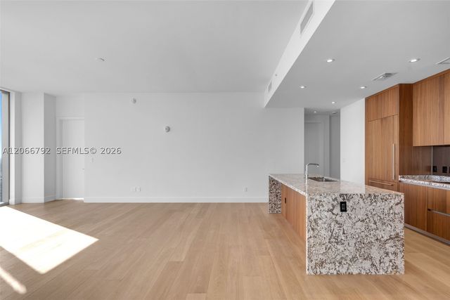 175 SE 25 RD 3003, Miami, FL 33129