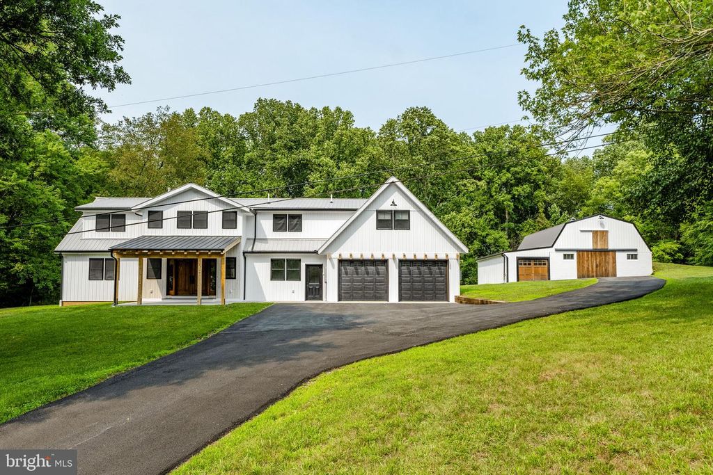 150 FOX HOLLOW RD, Pequea, PA 17565