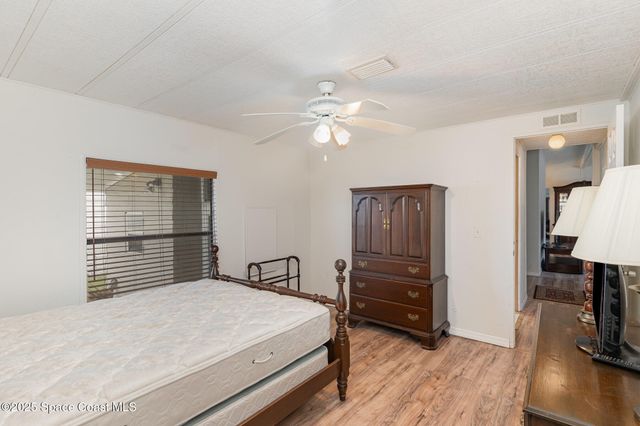 637 Wedelia Drive, Barefoot Bay, FL 32976