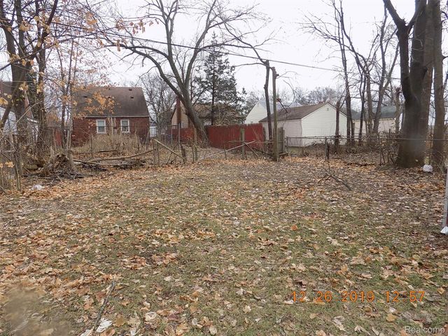 18708 SHAFTSBURY Avenue, Detroit, MI 48219