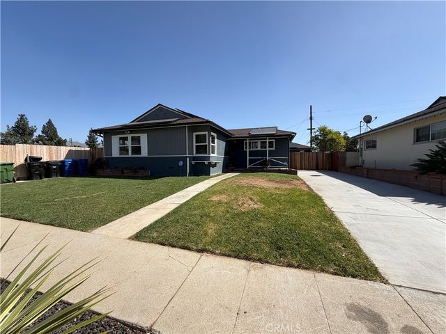 11012 Marklein, San Fernando, CA 91345