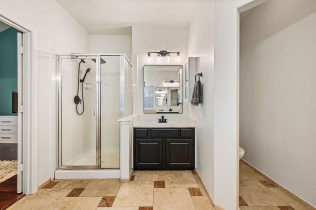 308 Bradbury Drive, Euless, TX 76040