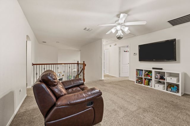 308 Bradbury Drive, Euless, TX 76040
