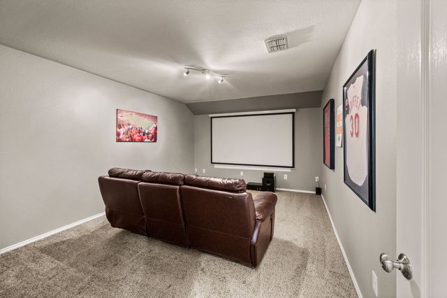 308 Bradbury Drive, Euless, TX 76040