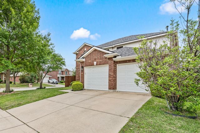 308 Bradbury Drive, Euless, TX 76040