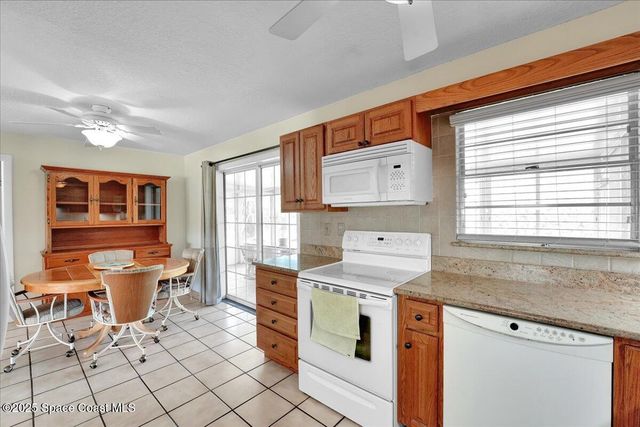 7618 133rd Square, Sebastian, FL 32958