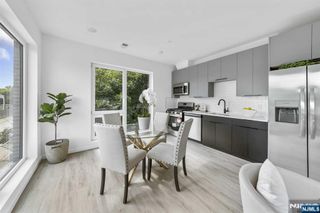 15 S 13th Street 201, Newark, NJ 07107