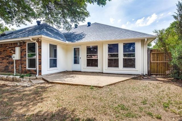 1864 Kings Canyon Circle, Fort Worth, TX 76134