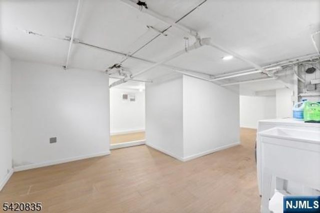 39 Hurden Street, Hillside, NJ 07205