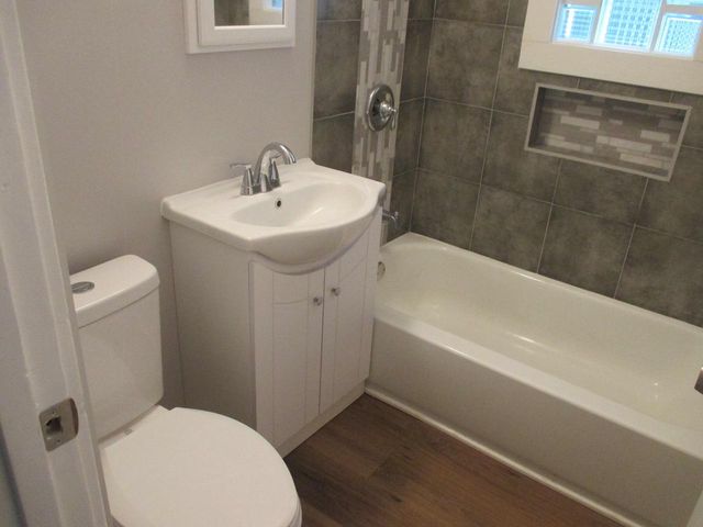 5472 N 40th STREET, Milwaukee, WI 53209