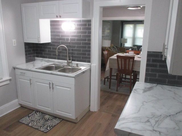 5472 N 40th STREET, Milwaukee, WI 53209