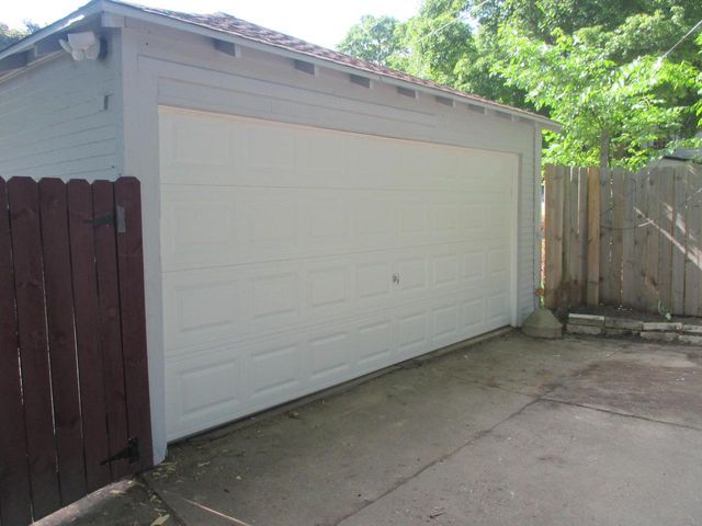 5472 N 40th STREET, Milwaukee, WI 53209