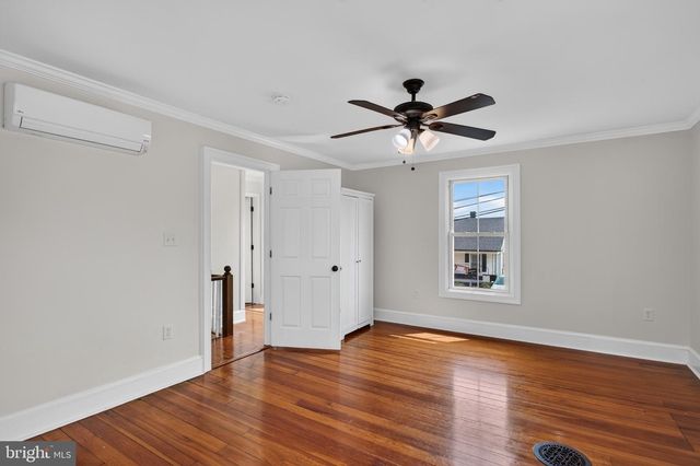 508 E MAIN ST, Berryville, VA 22611
