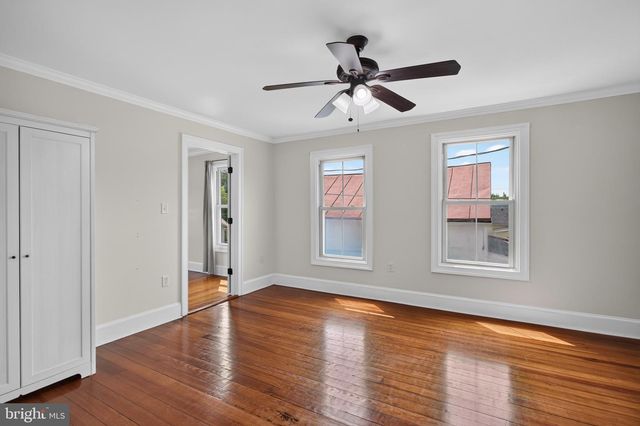 508 E MAIN ST, Berryville, VA 22611