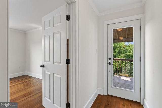508 E MAIN ST, Berryville, VA 22611