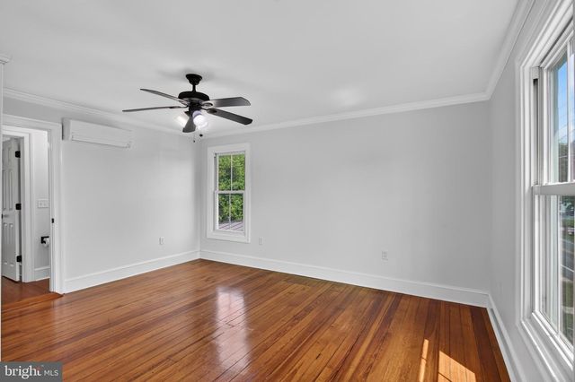 508 E MAIN ST, Berryville, VA 22611