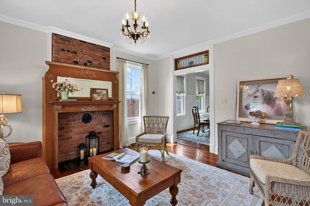 508 E MAIN ST, Berryville, VA 22611