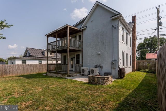 508 E MAIN ST, Berryville, VA 22611