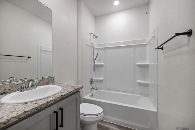 12856 Silverbell Ave, Denham Springs, LA 70726