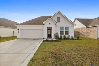 12856 Silverbell Ave, Denham Springs, LA 70726