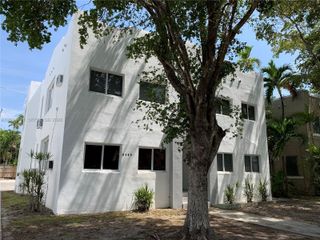 2161 SW 14th Ter 2, Miami, FL 33145