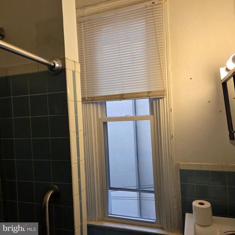 1320 A ST SE, Washington, DC 20003