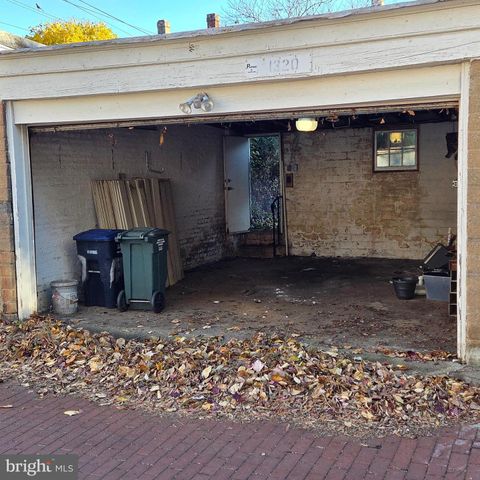 1320 A ST SE, Washington, DC 20003