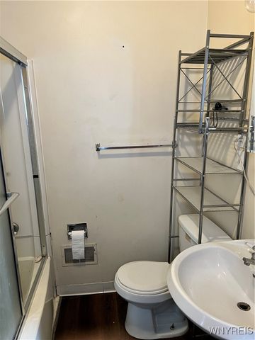 420 18th Street, Niagara Falls, NY 14303