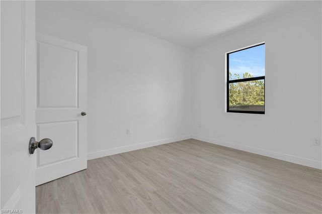 203 E 17th ST, Lehigh Acres, FL 33972