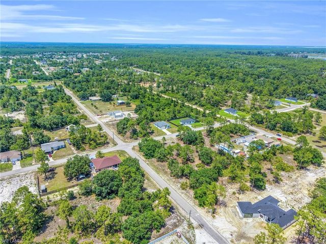203 E 17th ST, Lehigh Acres, FL 33972
