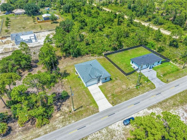 203 E 17th ST, Lehigh Acres, FL 33972
