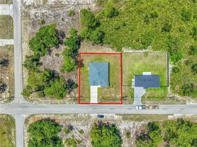 203 E 17th ST, Lehigh Acres, FL 33972