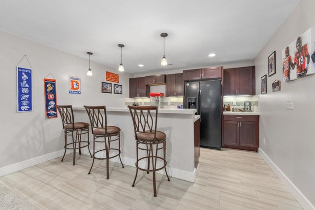 5104 N Colonial Ave, Bel Aire, KS 67226