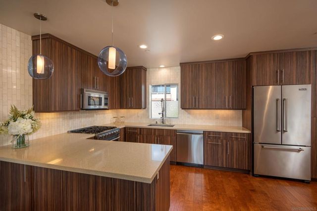 1122 Locust St, San Diego, CA 92106